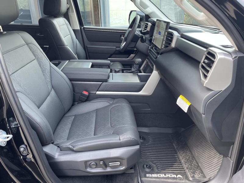 Купить Toyota Sequoia гибрид 2024 id-1006866 в Киеве, Фото №[delta]