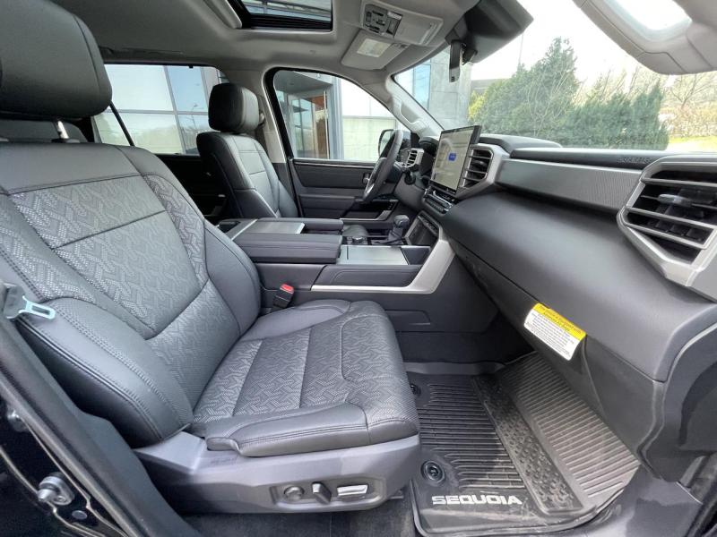 Купить Toyota Sequoia гибрид 2024 id-1006866 в Киеве, Фото №[delta]