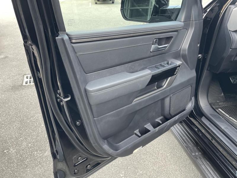 Купить Toyota Sequoia гибрид 2024 id-1006866 в Киеве, Фото №[delta]