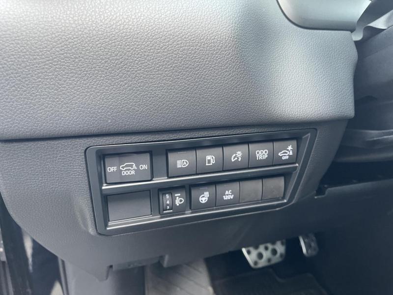 Купить Toyota Sequoia гибрид 2024 id-1006866 в Киеве, Фото №[delta]