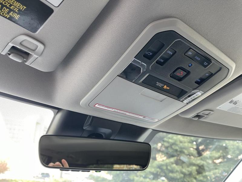 Купить Toyota Sequoia гибрид 2024 id-1006866 в Киеве, Фото №[delta]