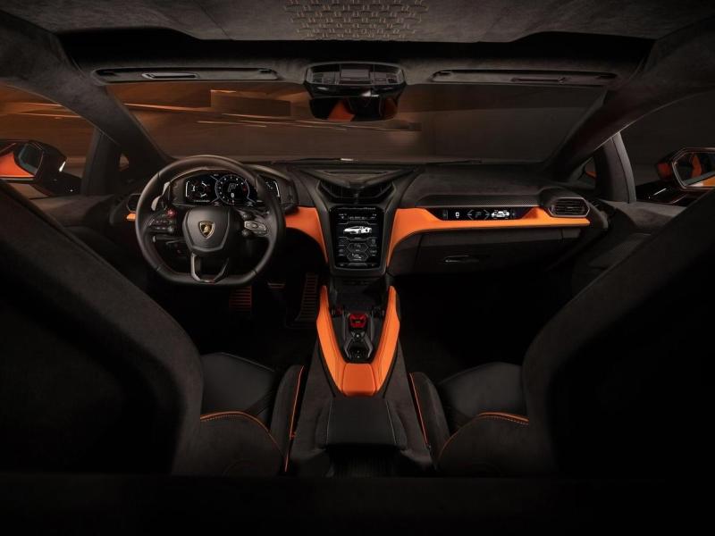 Купить Lamborghini Revuelto гибрид 2025 id-1006871 в Киеве, Фото №[delta]