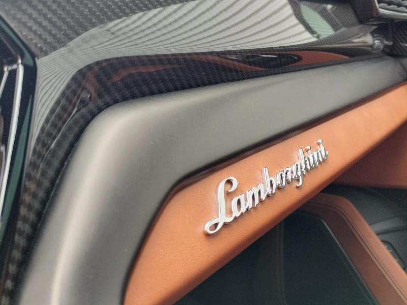 Купить Lamborghini Urus Performante бензин 2025 id-1006895 в Киеве, Фото №[delta]