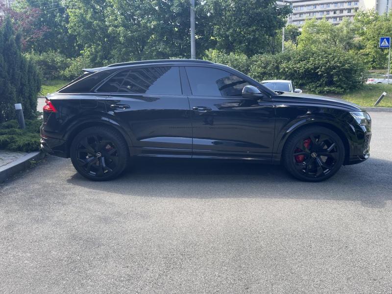 Купить Audi RS Q8 бензин 2020 id-1006898 в Киеве, Фото №[delta]