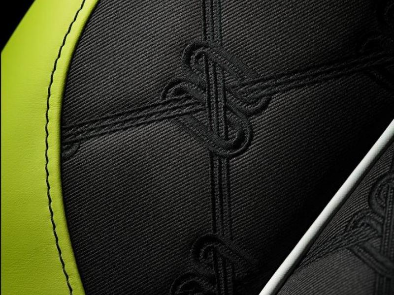 Купить Rolls-Royce Cullinan Black Badge Series II бензин 2025 id-1006908 в Киеве, Фото №[delta]