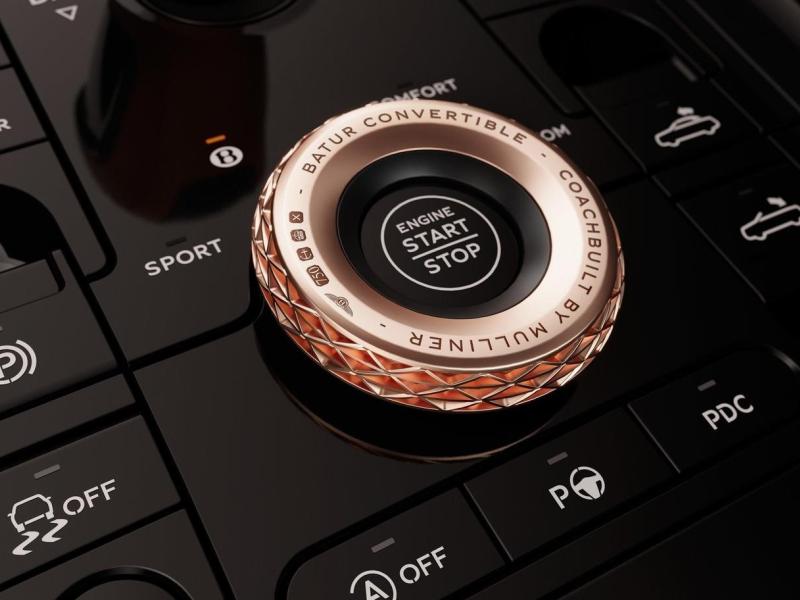 Купить Bentley Batur бензин 2025 id-1006907 в Киеве, Фото №[delta]