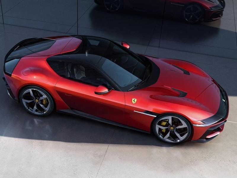 Купить Ferrari 12Cilindri бензин 2025 id-1006906 в Киеве, Фото №[delta]