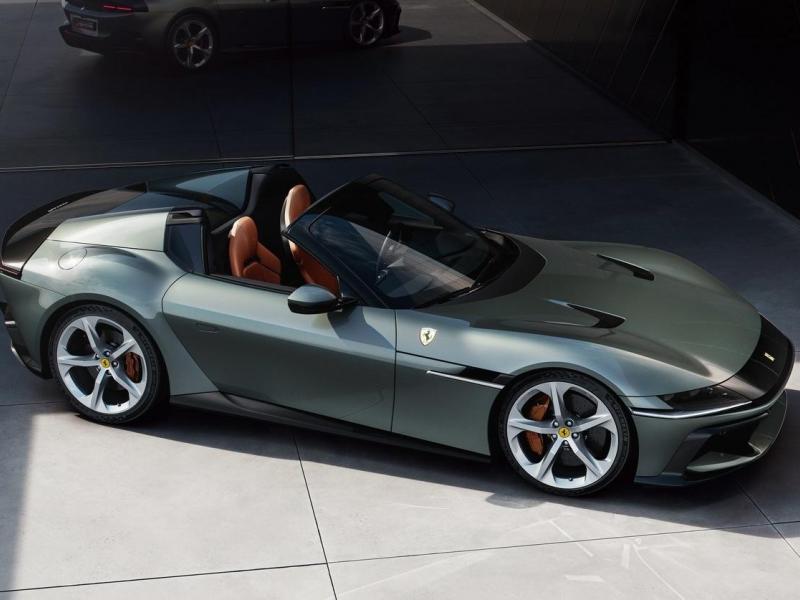 Купить Ferrari 12Cilindri Spider бензин 2025 id-1006905 в Киеве, Фото №[delta]