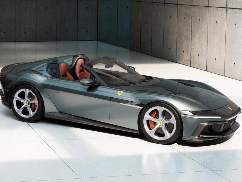 Купить Ferrari 12Cilindri Spider бензин 2025 id-1006905 в Киеве, Фото №[delta]