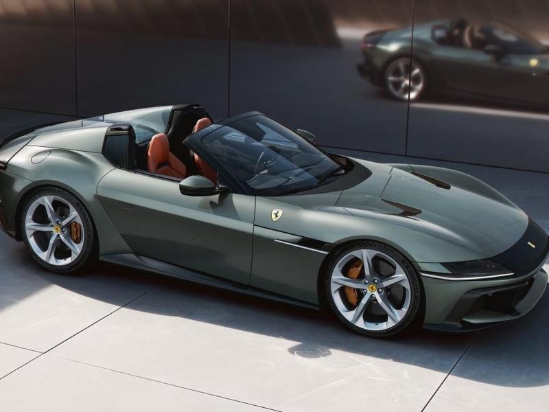 Купить Ferrari 12Cilindri Spider бензин 2025 id-1006905 в Киеве, Фото №[delta]