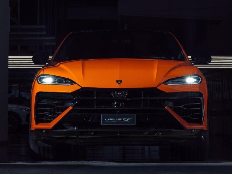 Купить Lamborghini Urus SE гибрид 2025 id-1006904 в Киеве, Фото №[delta]