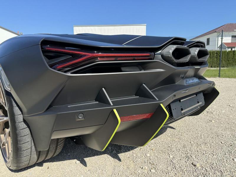 Купить Lamborghini Revuelto гибрид 2025 id-1006913 в Киеве, Фото №[delta]