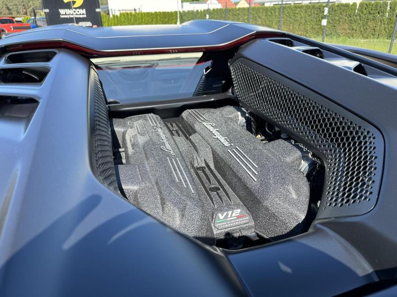 Купить Lamborghini Revuelto гибрид 2025 id-1006913 в Киеве, Фото №[delta]