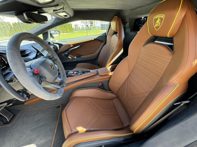 Купить Lamborghini Revuelto гибрид 2025 id-1006913 в Киеве, Фото №[delta]