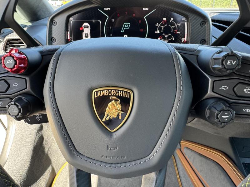 Купить Lamborghini Revuelto гибрид 2025 id-1006913 в Киеве, Фото №[delta]