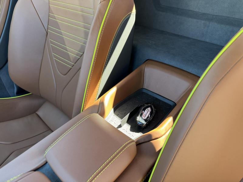 Купить Lamborghini Revuelto гибрид 2025 id-1006913 в Киеве, Фото №[delta]