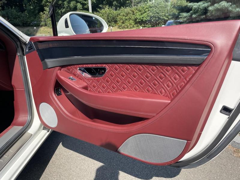 Купить Bentley Continental GT бензин 2018 id-1006922 в Киеве, Фото №[delta]