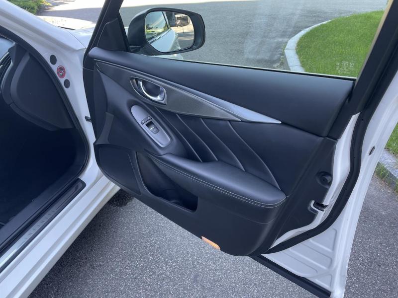 Купить Infiniti Q 50 2.0T бензин 2021 id-1006944 в Киеве, Фото №[delta]