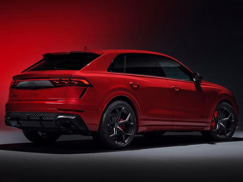 Купить Audi RS Q8 Performance бензин 2025 id-1006955 в Киеве, Фото №[delta]