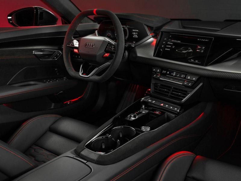 Купить Audi E-Tron GT quattro электро 2025 id-1006957 в Киеве, Фото №[delta]