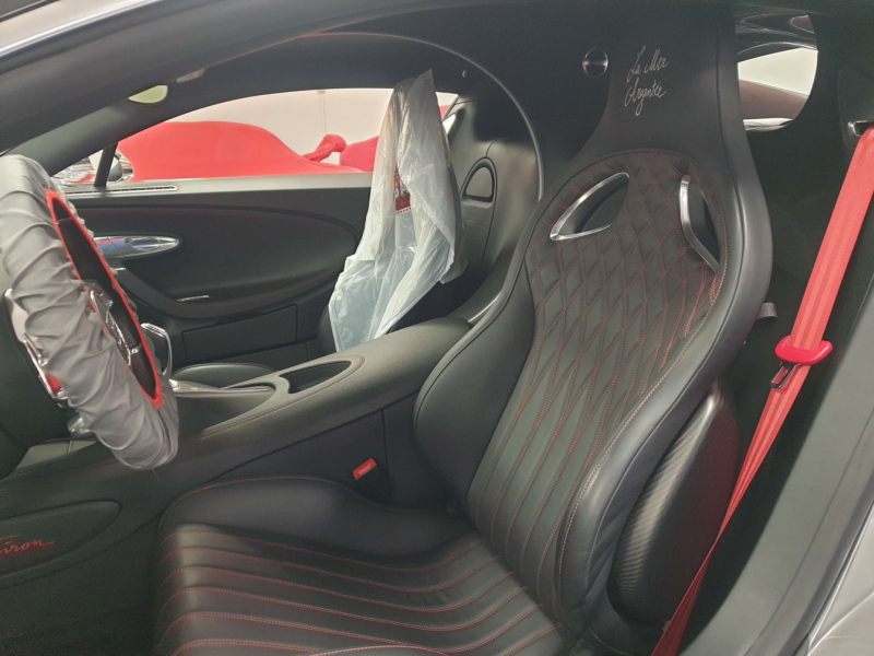 Купить Bugatti Chiron Pur Sport бензин 2020 id-1006959 в Киеве, Фото №[delta]