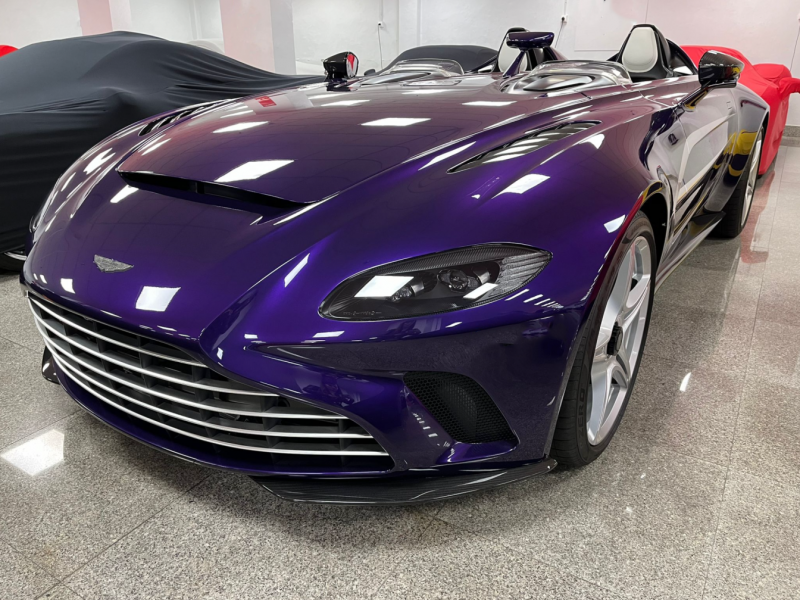 Купить Aston-Martin  бензин 2022 id-1006961 в Киеве, Фото №[delta]