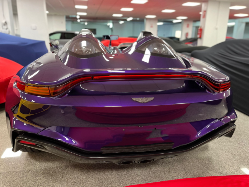 Купить Aston-Martin  бензин 2022 id-1006961 в Киеве, Фото №[delta]