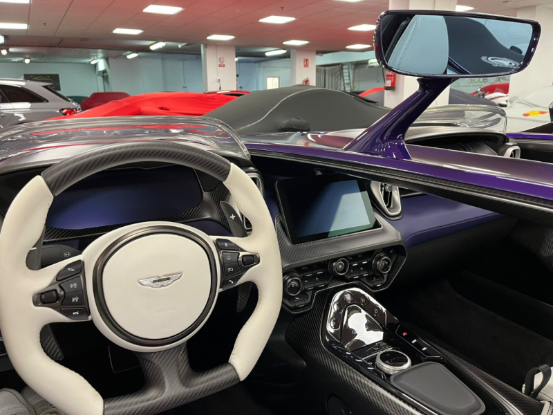 Купить Aston-Martin  бензин 2022 id-1006961 в Киеве, Фото №[delta]