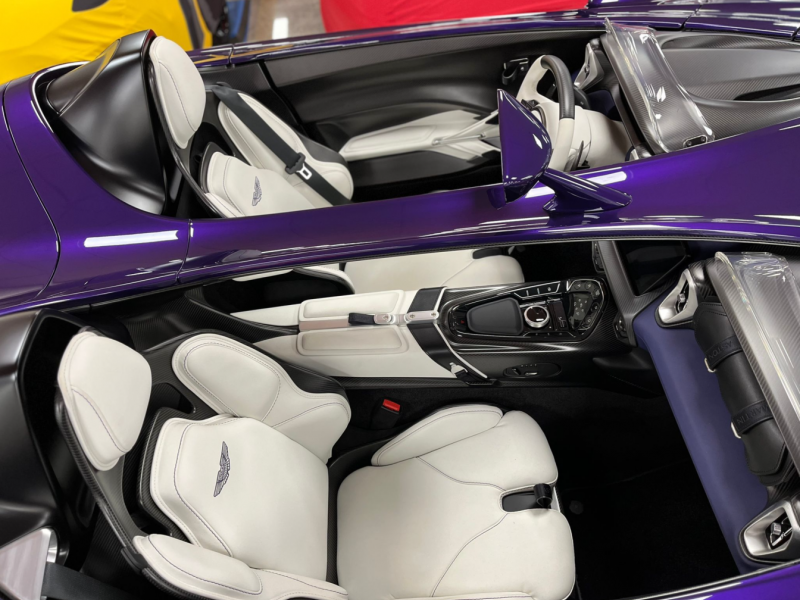 Купить Aston-Martin  бензин 2022 id-1006961 в Киеве, Фото №[delta]