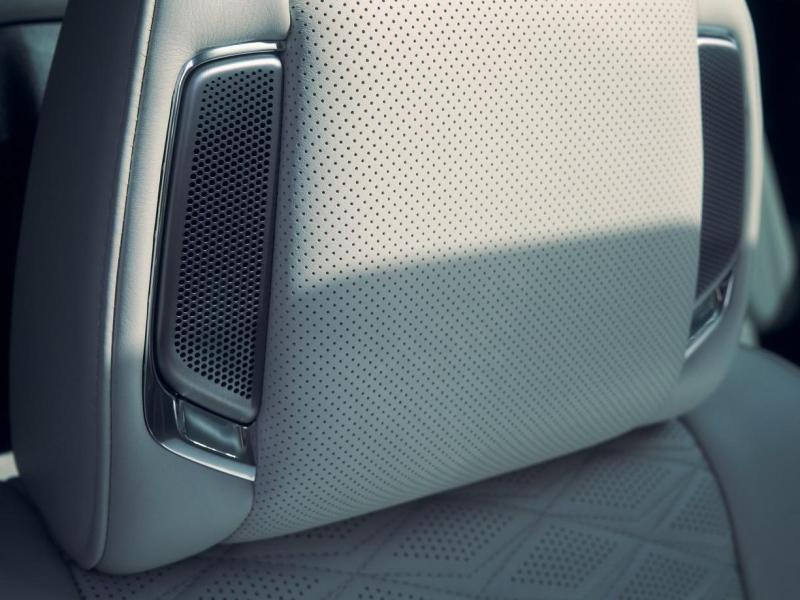 Купить Cadillac Escalade бензин 2025 id-1007017 в Киеве, Фото №[delta]