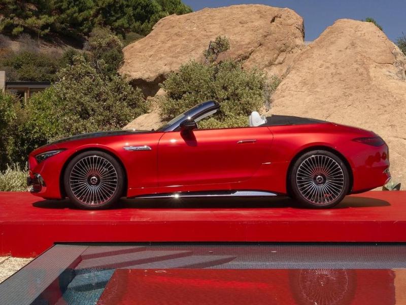 Купить Mercedes-Maybach  бензин 2025 id-1007040 в Киеве, Фото №[delta]