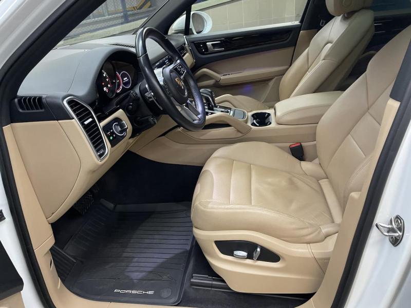 Купить Porsche Cayenne бензин 2017 id-1007092 в Киеве, Фото №[delta]