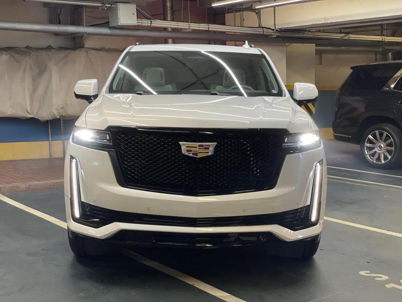 Купить Cadillac Escalade бензин 2023 id-1007091 в Киеве, Фото №[delta]