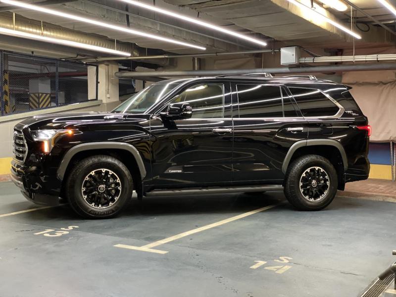 Купить Toyota Sequoia Trd Pro гибрид 2023 id-1007096 в Киеве, Фото №[delta]