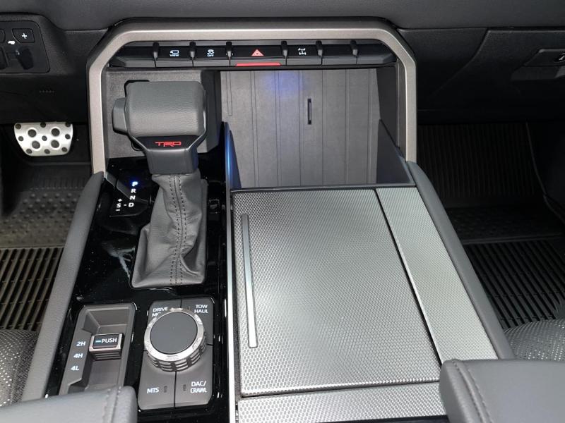 Купить Toyota Sequoia Trd Pro гибрид 2023 id-1007096 в Киеве, Фото №[delta]