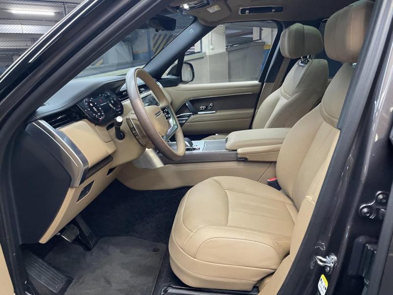 Купить Land-Rover Range-Rover Autobiography бензин 2024 id-1007095 в Киеве, Фото №[delta]