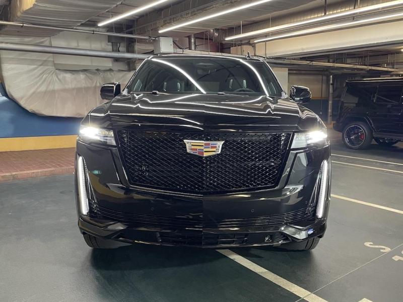 Купить Cadillac Escalade ESV бензин 2024 id-1007101 в Киеве, Фото №[delta]