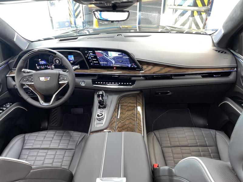 Купить Cadillac Escalade ESV бензин 2024 id-1007101 в Киеве, Фото №[delta]
