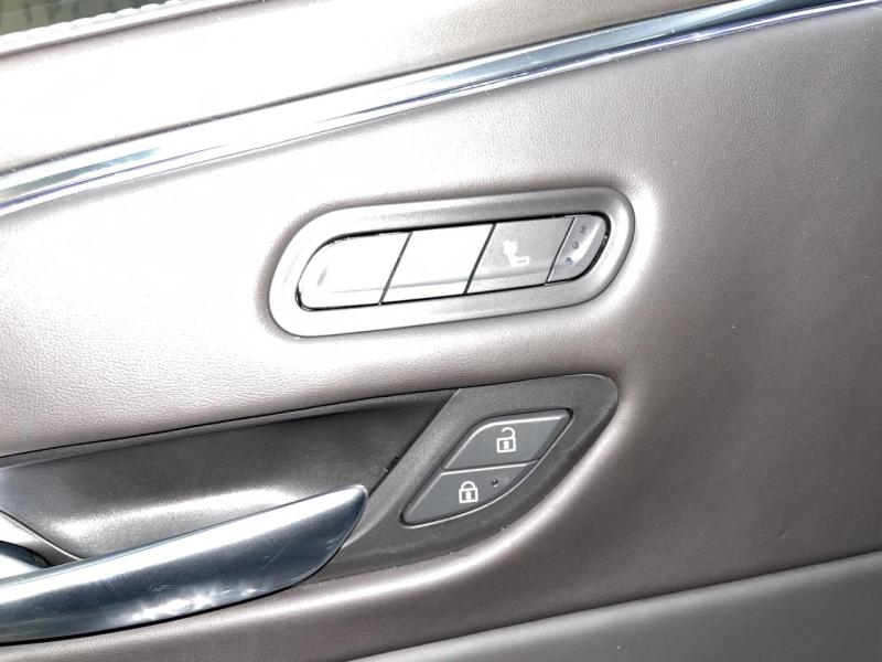 Купить Cadillac Escalade ESV бензин 2024 id-1007101 в Киеве, Фото №[delta]