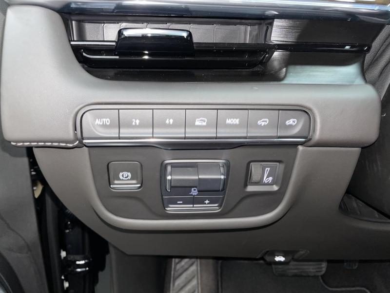 Купить Cadillac Escalade ESV бензин 2024 id-1007101 в Киеве, Фото №[delta]