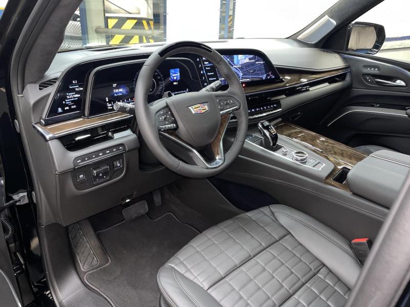 Купить Cadillac Escalade ESV бензин 2024 id-1007101 в Киеве, Фото №[delta]