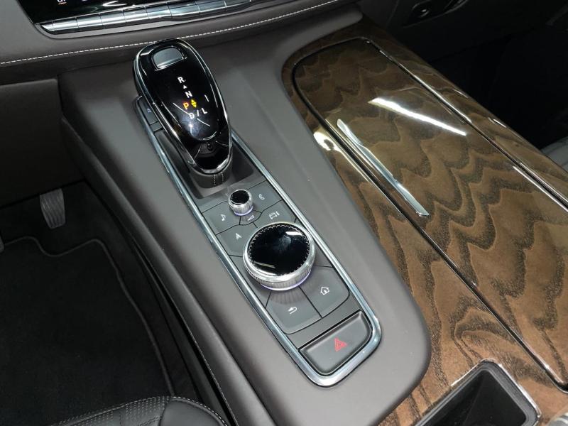 Купить Cadillac Escalade ESV бензин 2024 id-1007101 в Киеве, Фото №[delta]