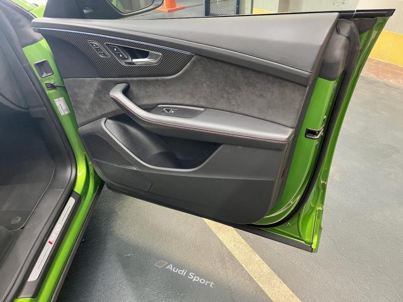 Купить Audi RS Q8 бензин 2021 id-1007107 в Киеве, Фото №[delta]