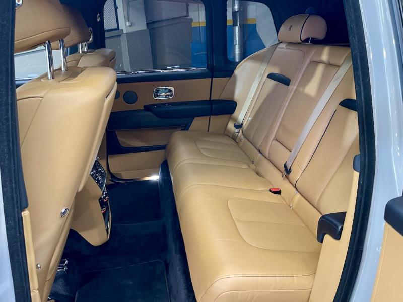 Купить Rolls-Royce Cullinan бензин 2019 id-1007116 в Киеве, Фото №[delta]