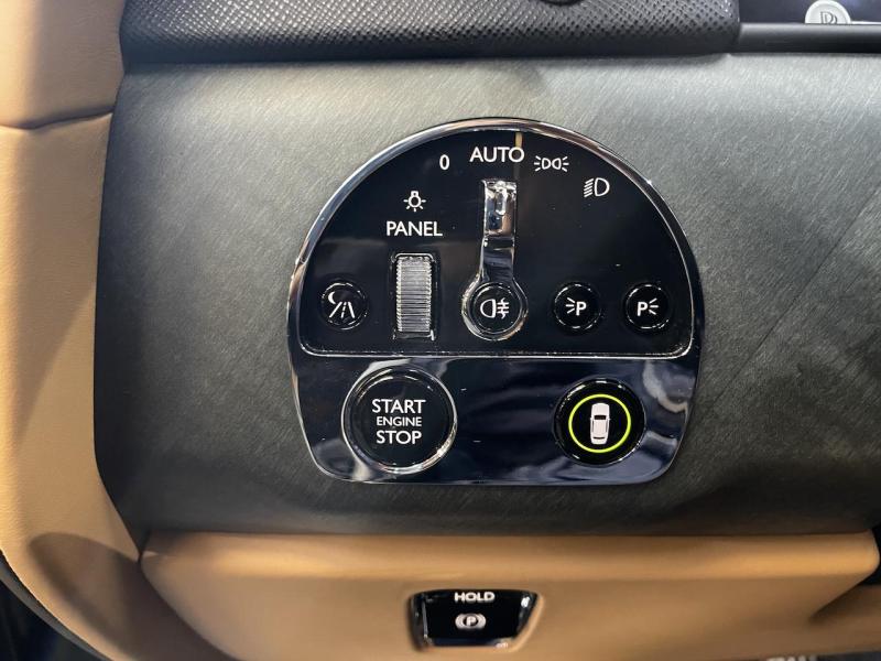 Купить Rolls-Royce Cullinan бензин 2019 id-1007116 в Киеве, Фото №[delta]