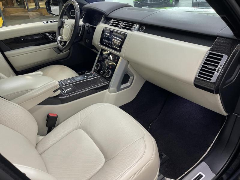 Купить Land-Rover Range-Rover Autobiography Long дизель 2020 id-1007137 в Киеве, Фото №[delta]