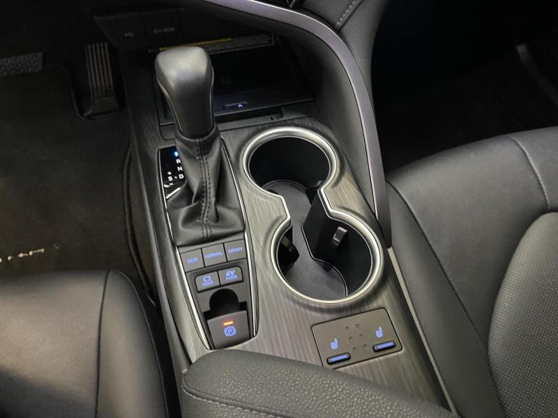 Купить Toyota Camry Hybrid гибрид 2022 id-1007136 в Киеве, Фото №[delta]