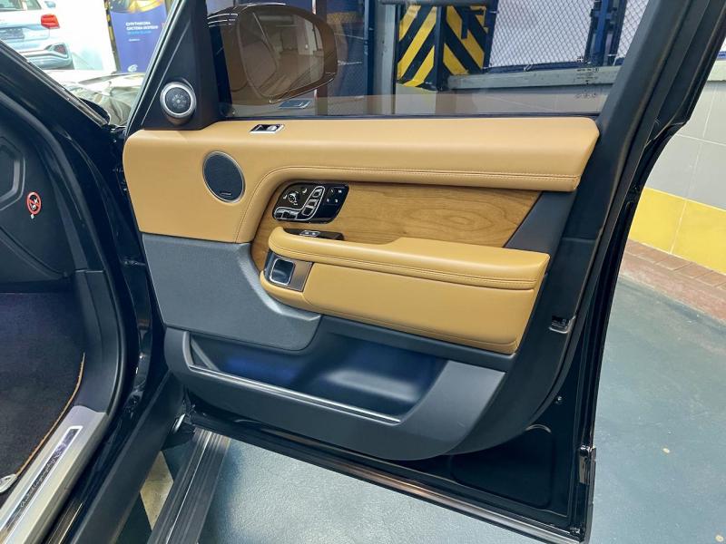 Купить Land-Rover Range-Rover Autobiography дизель 2018 id-1007135 в Киеве, Фото №[delta]