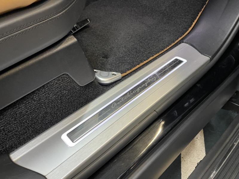 Купить Land-Rover Range-Rover Autobiography дизель 2018 id-1007135 в Киеве, Фото №[delta]