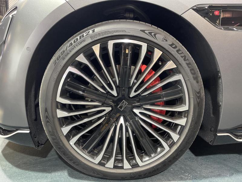 Купить Avatr 12 GT Sport AWD электро 2024 id-1007140 в Киеве, Фото №[delta]